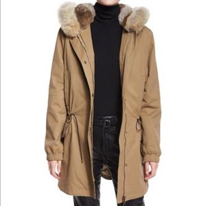 Vince stylish & warm coat